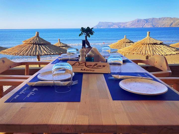 Molos Beach Rooms Kíssamos Buitenkant foto